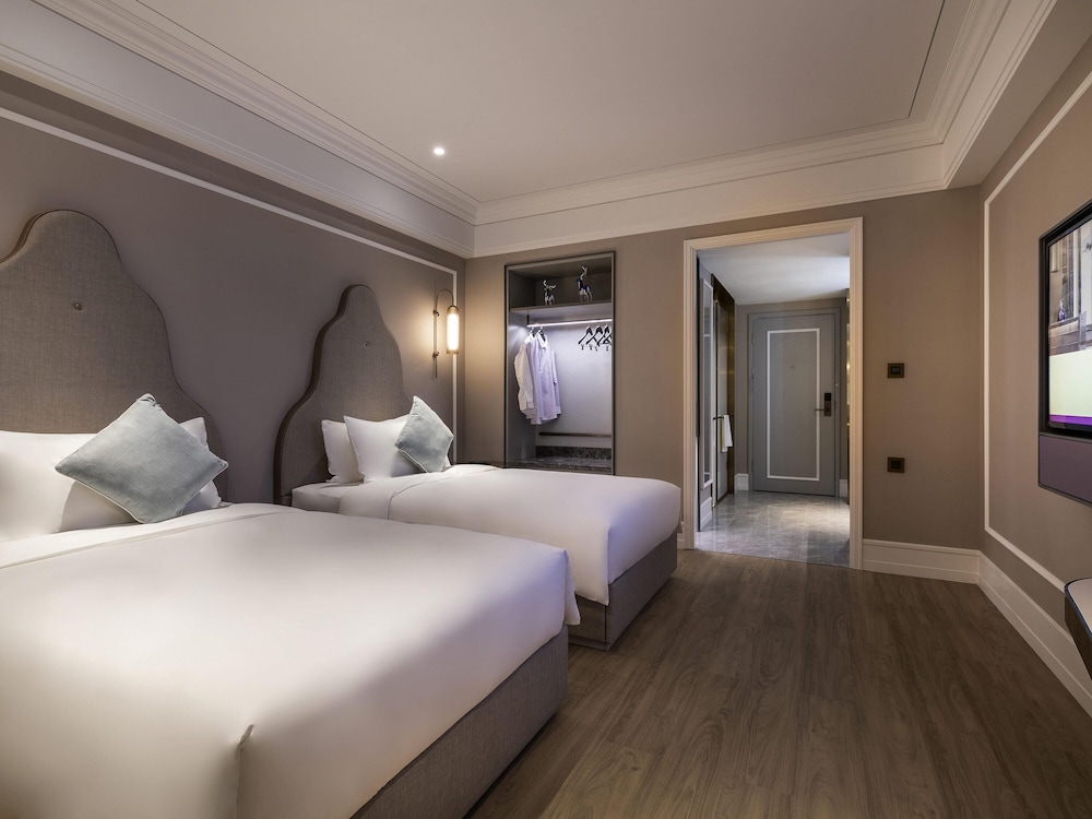 Mercure Shanghai Global Harbour 17/32