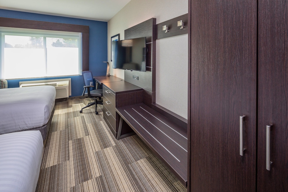 HOLIDAY INN EXPRESS SUNNYVALE - SILICON VALLEY 26/78