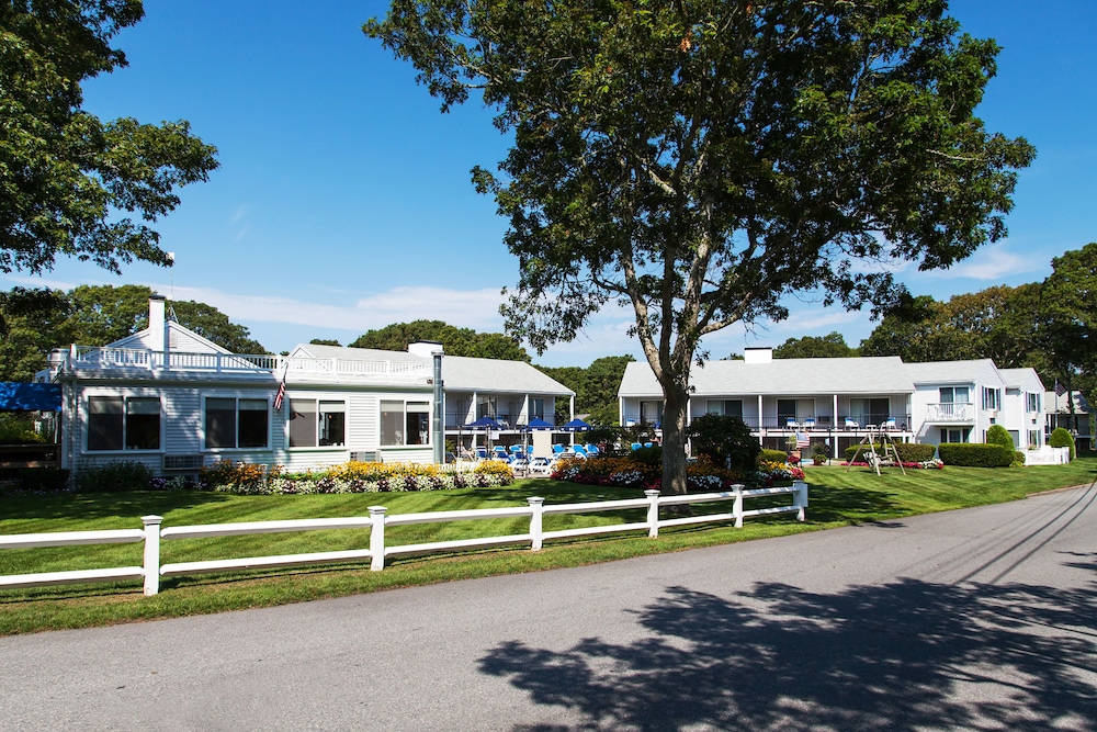 Blue Rock Resort 59/70
