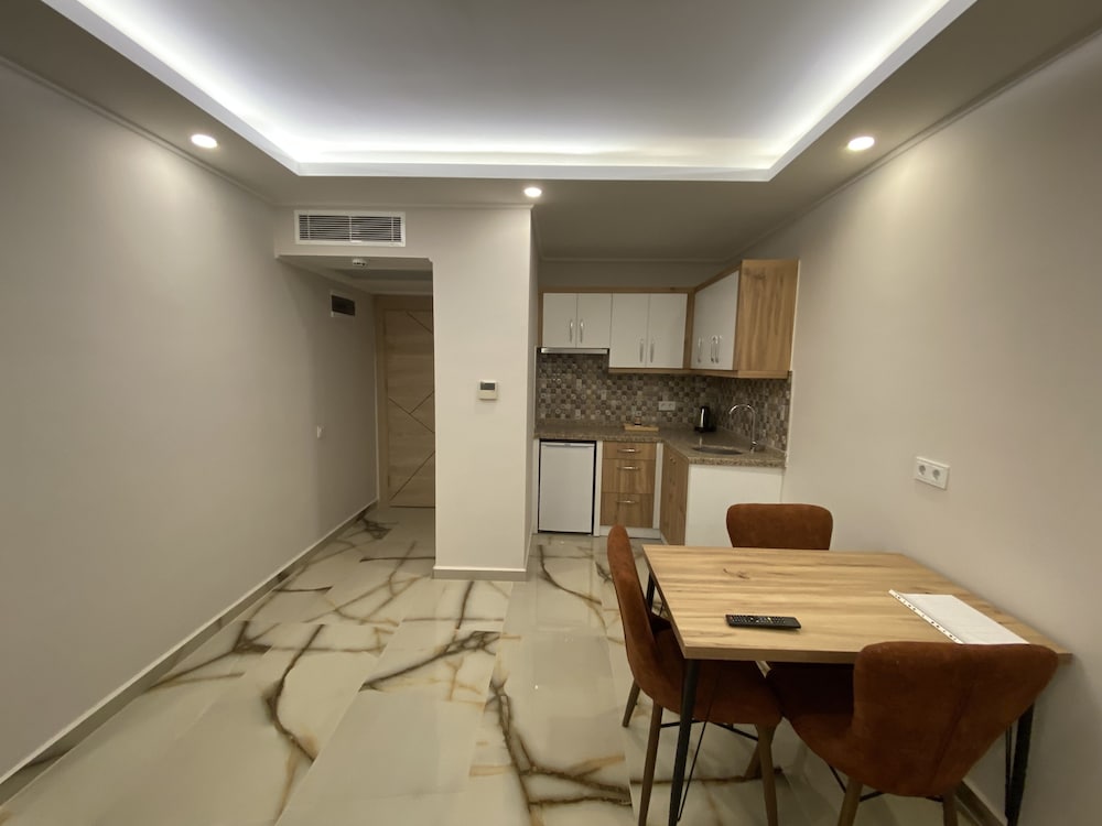 Huma Elite Hotel 27/36