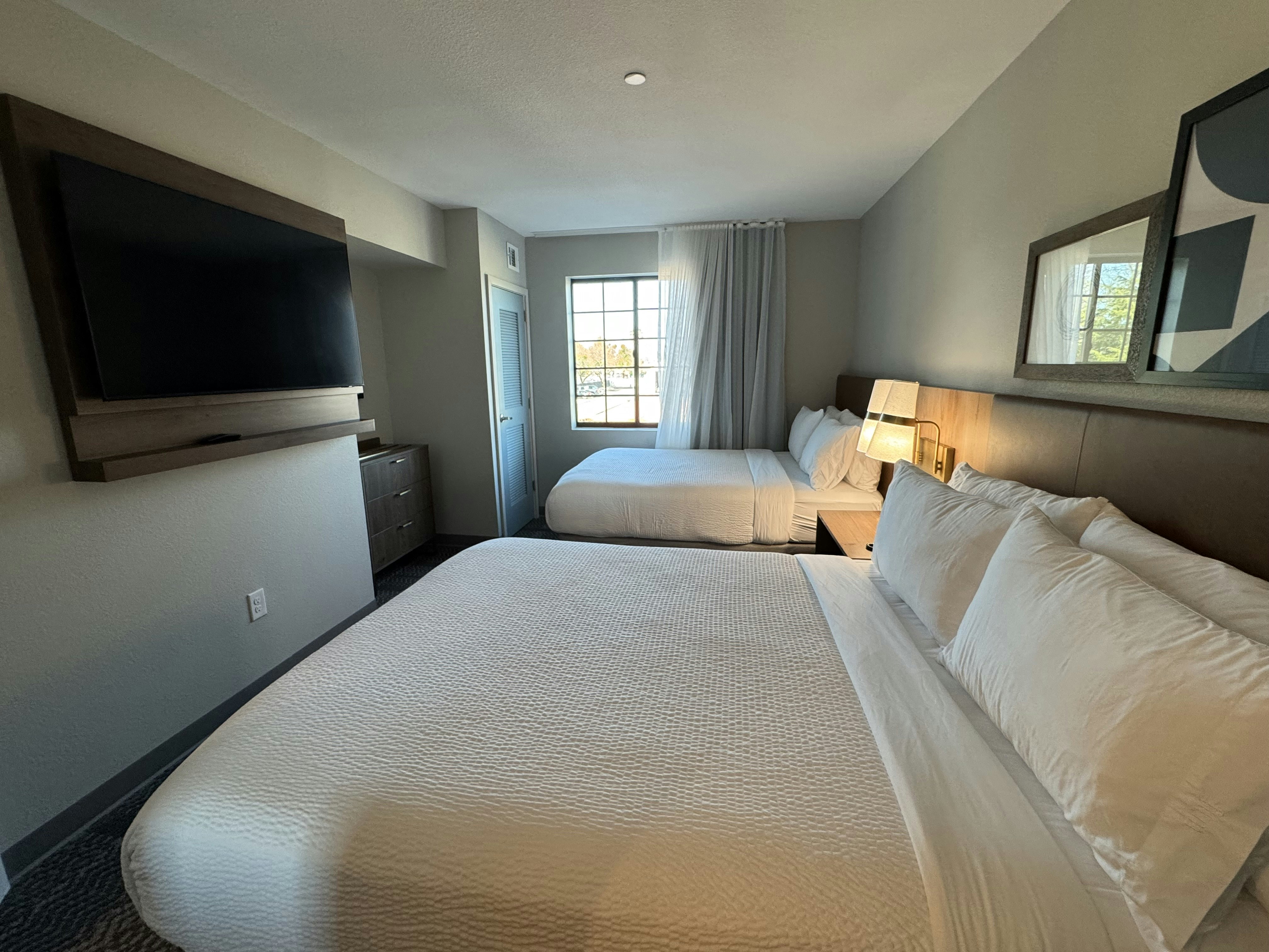 Staybridge Suites Sacramento - Woodland, an IHG Hotel 7/50