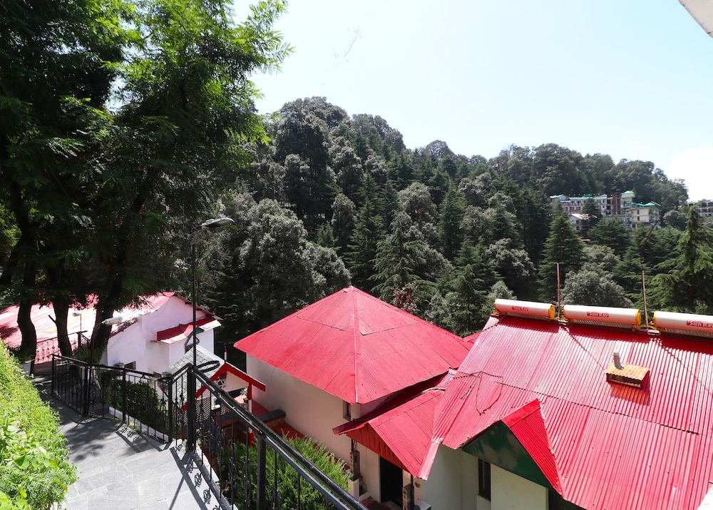 LALL JI TOURIST RESORT. 26/50