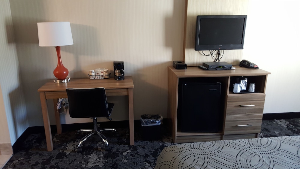 Aartpark Hotel Inn At Lewiston 32/37