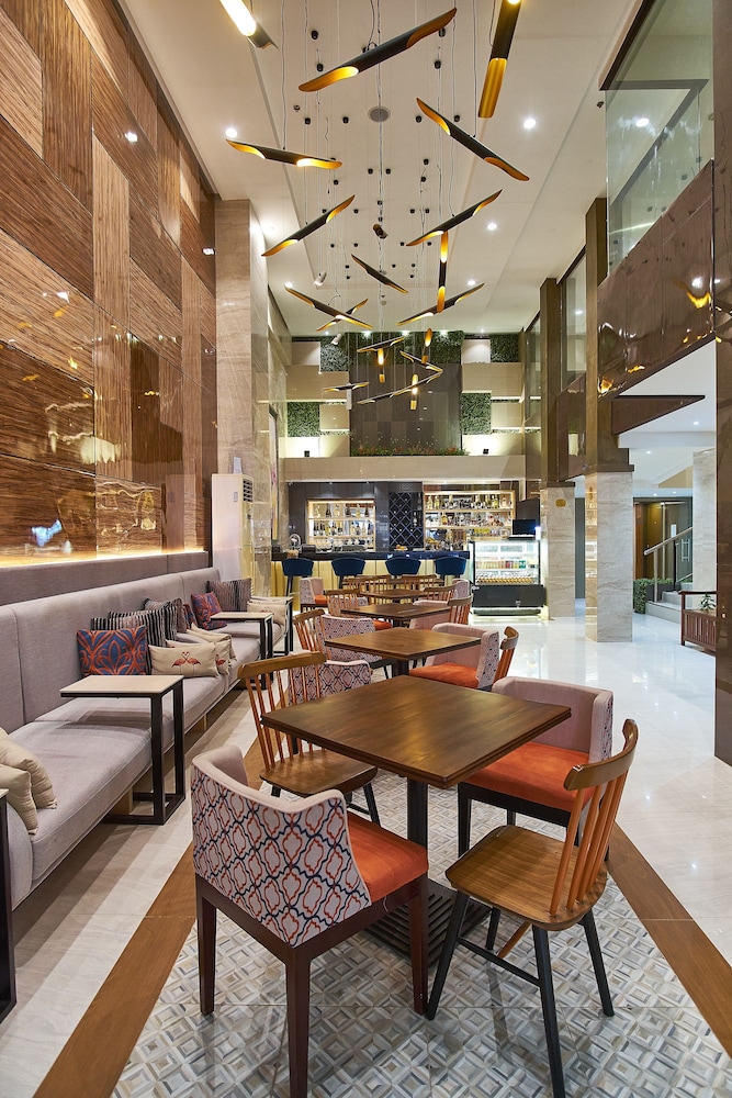 J7 Hotel Iloilo 44/53
