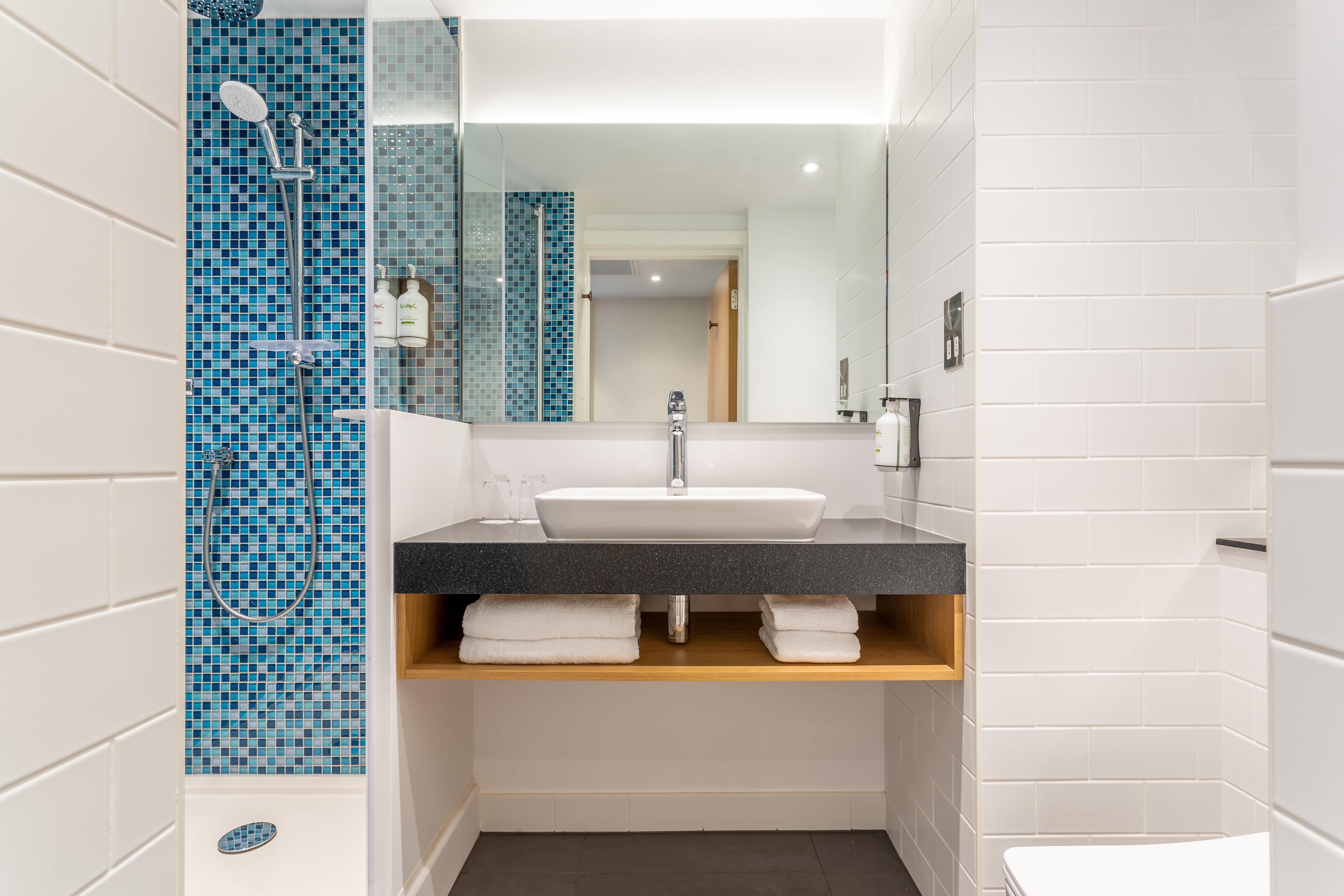 Holiday Inn - Dublin Airport 48/50