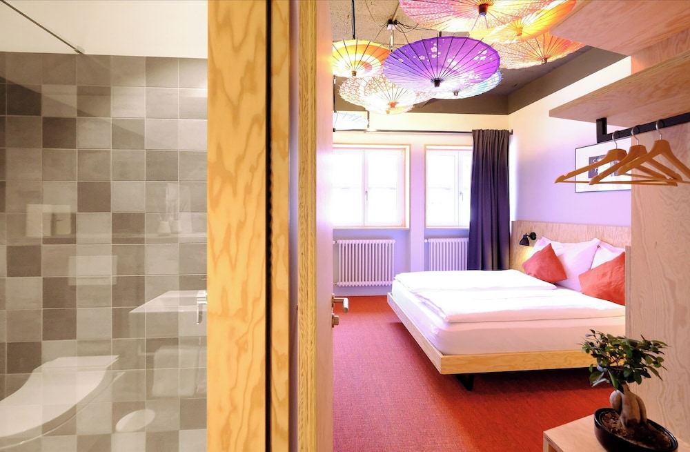 Barabas Hotel Luzern 52/53