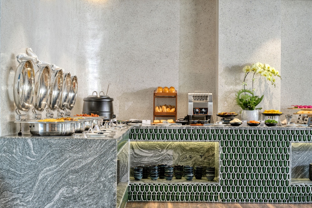 The Almin Hotel Halong 19/33