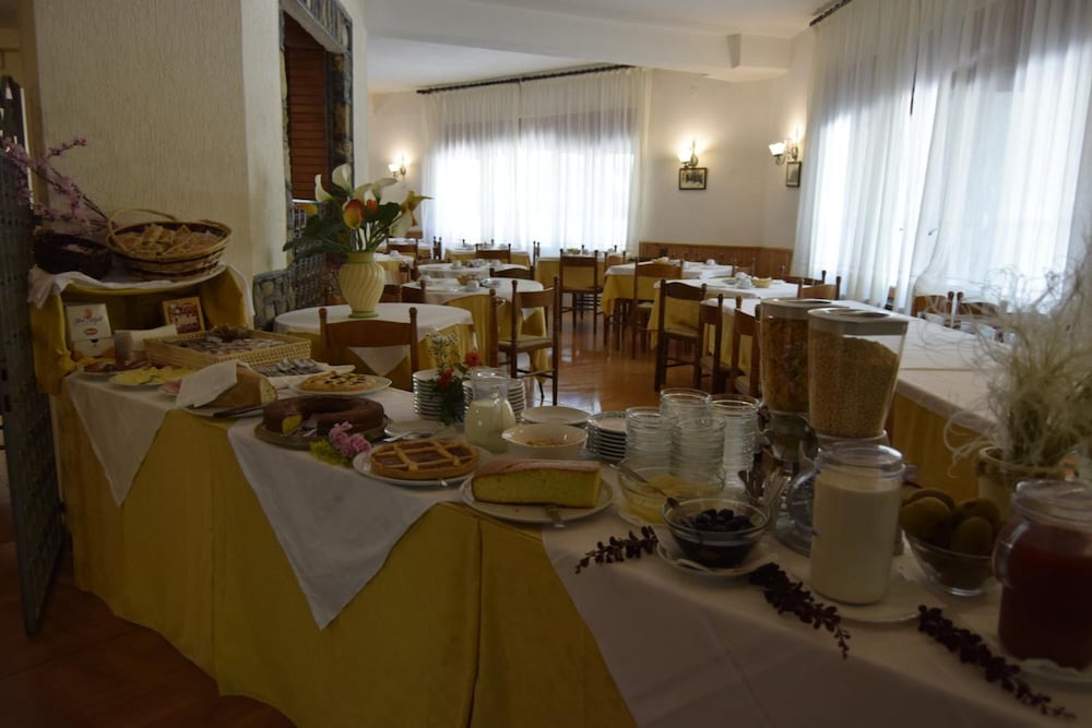 Albergo Del Sole 32/50