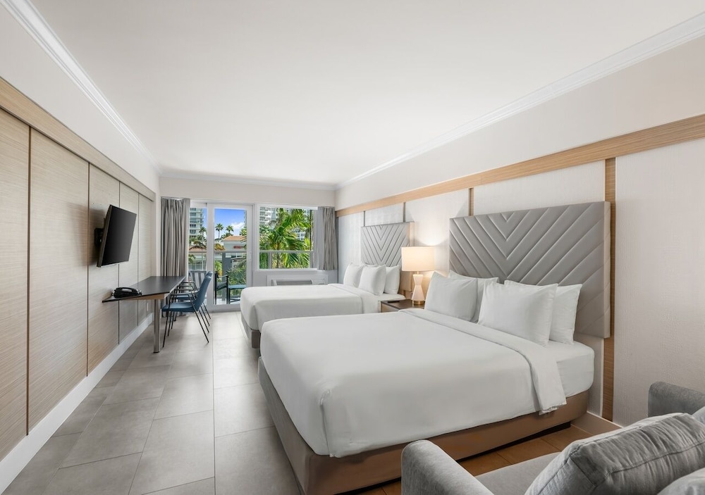 The Garden Hotel and Resort 18/62