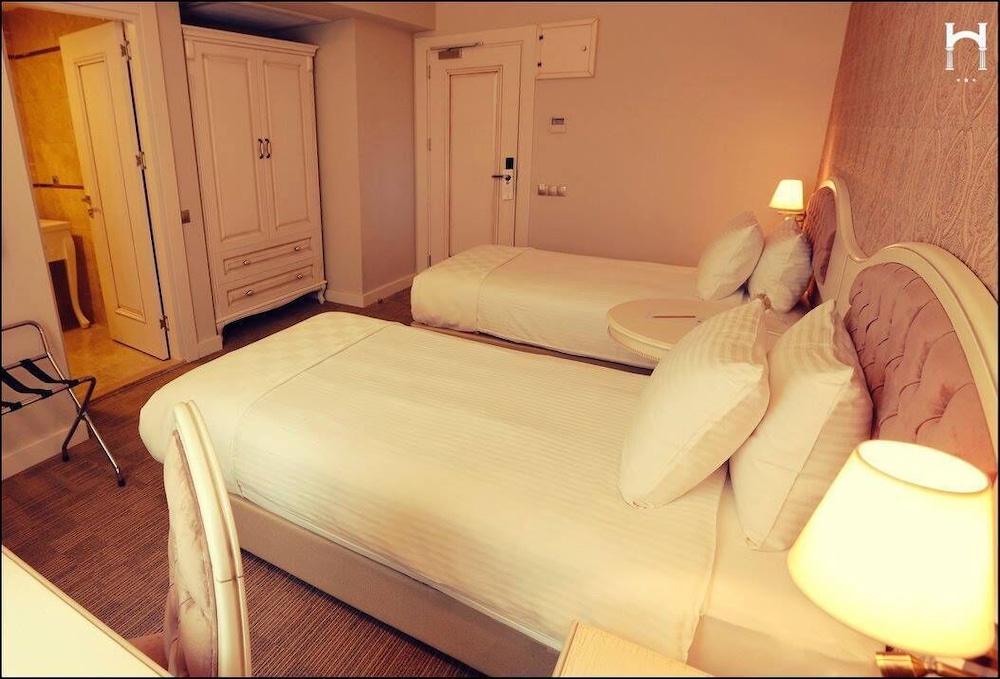 HANZADE PARK HOTEL 21/38