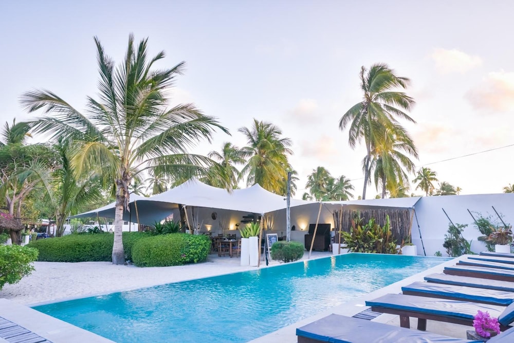 Indigo Beach Zanzibar 2/75