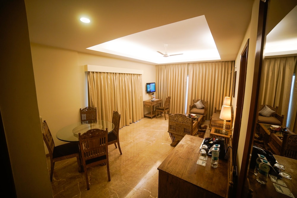 Evershine Resort & Spa 57/69