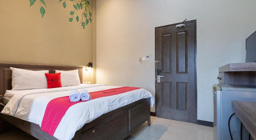 Reddoorz Plus Near Mall Slipi Jaya 26/50