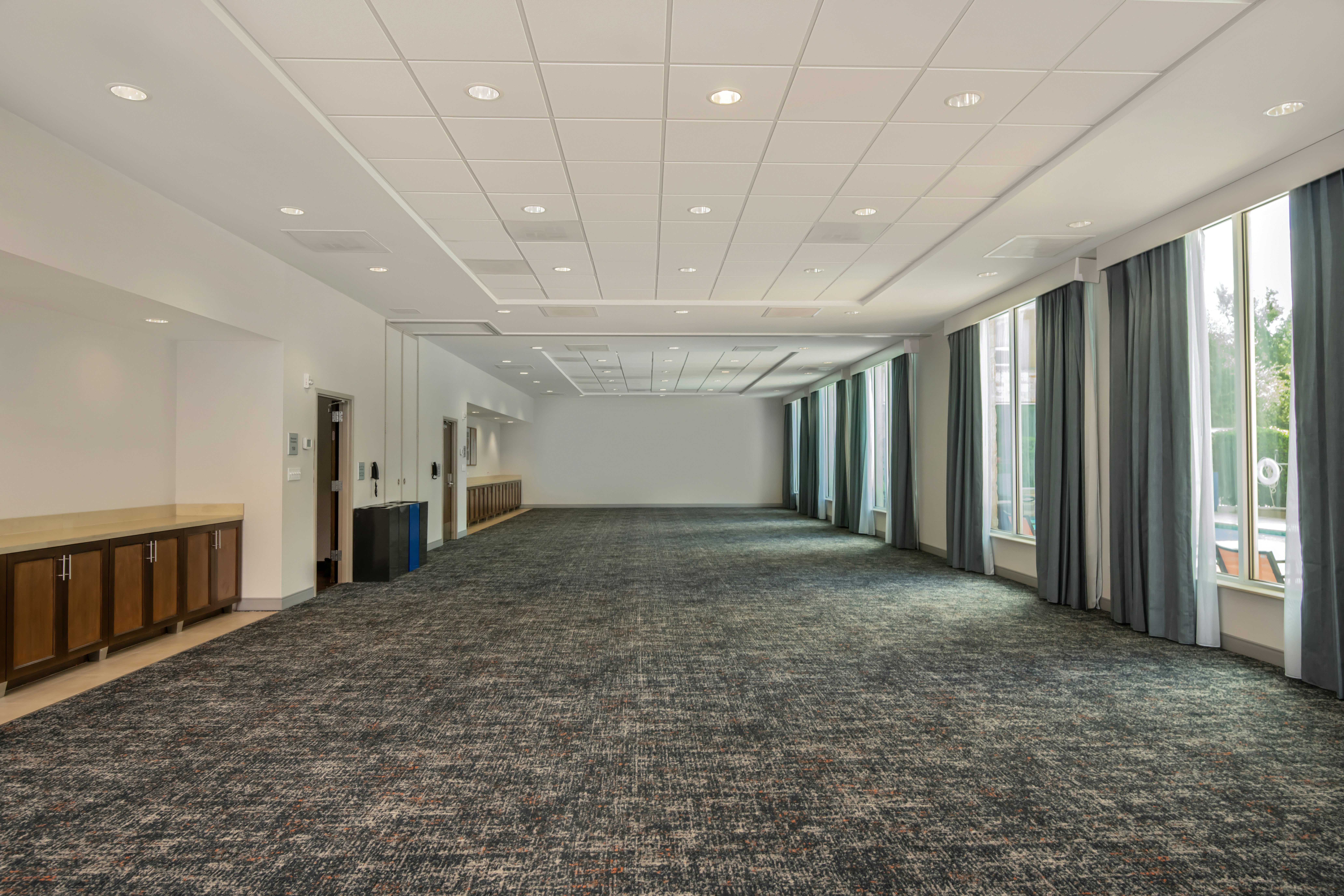 HAMPTON INN AUSTIN/OAK HILL 57/64
