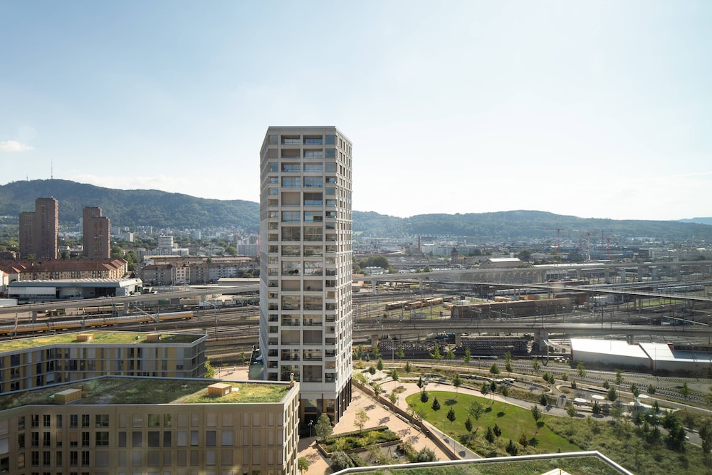 RENAISSANCE ZURICH TOWER HOTEL 17/41