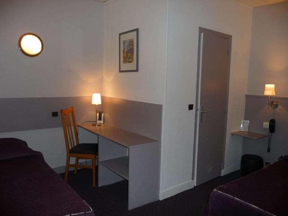 Hotel Du Parc Montsouris 42/64