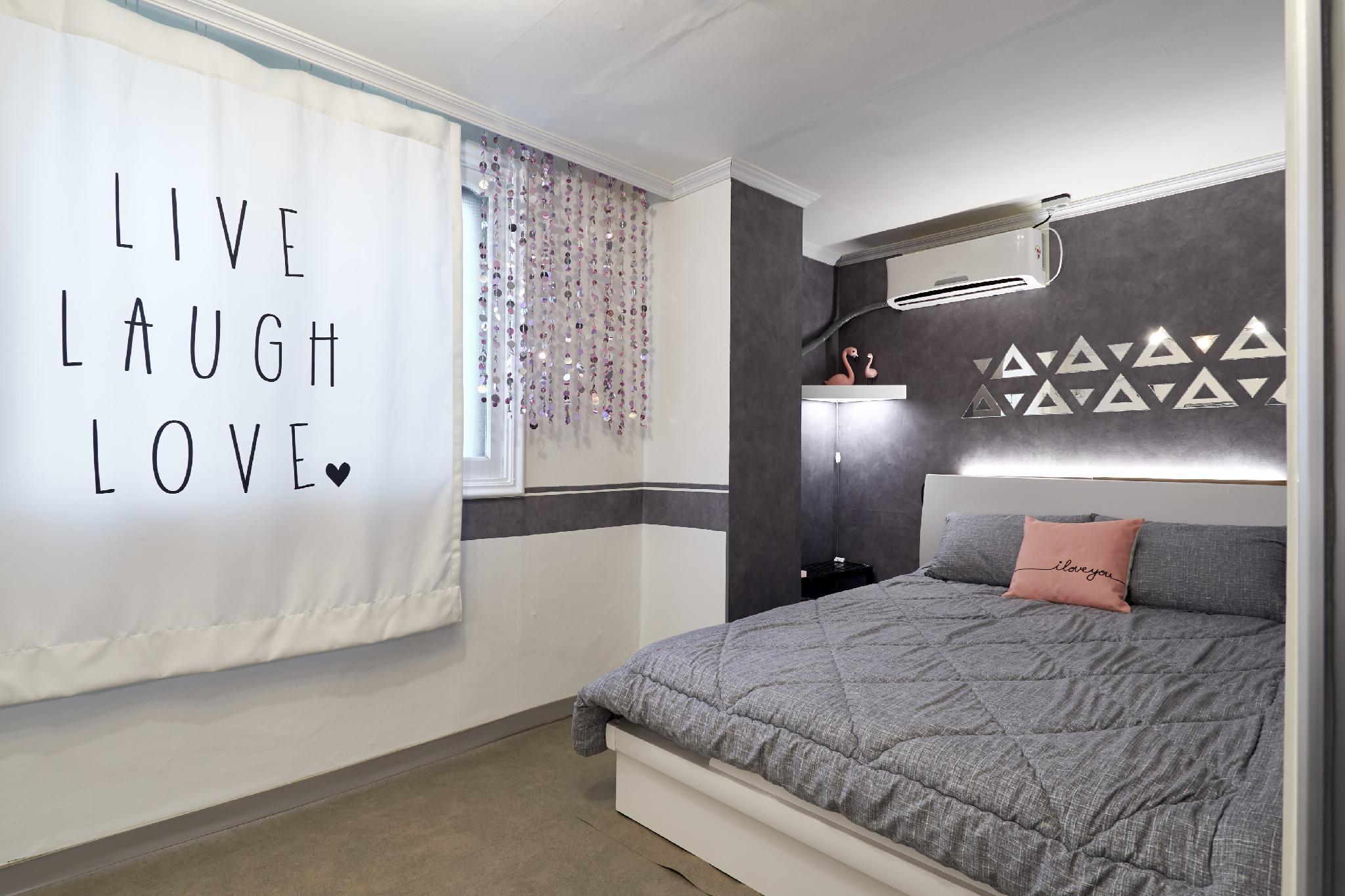 Female Only, Standard, Double Bed