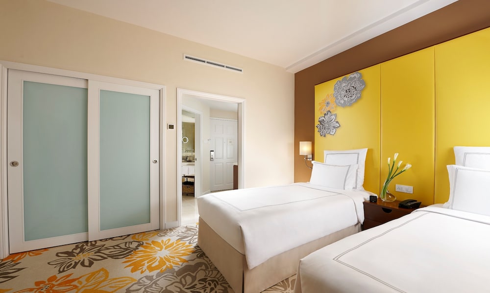 Paradox Singapore 20/47