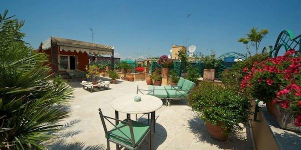 Exclusive Terrace Largo Argentina 15/27