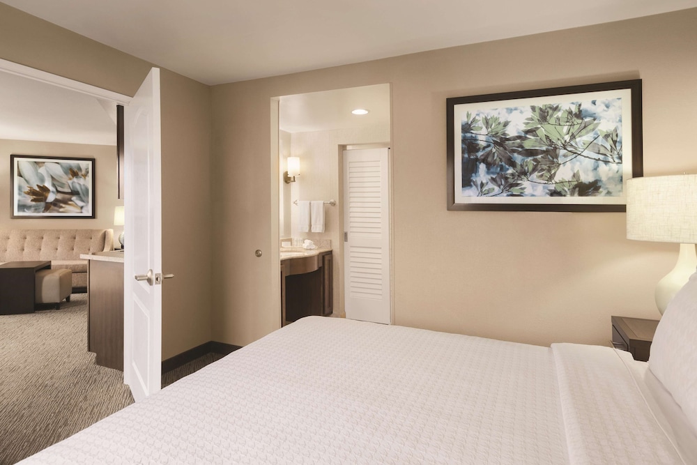 Homewood Suites by Hilton La Quinta 13/62