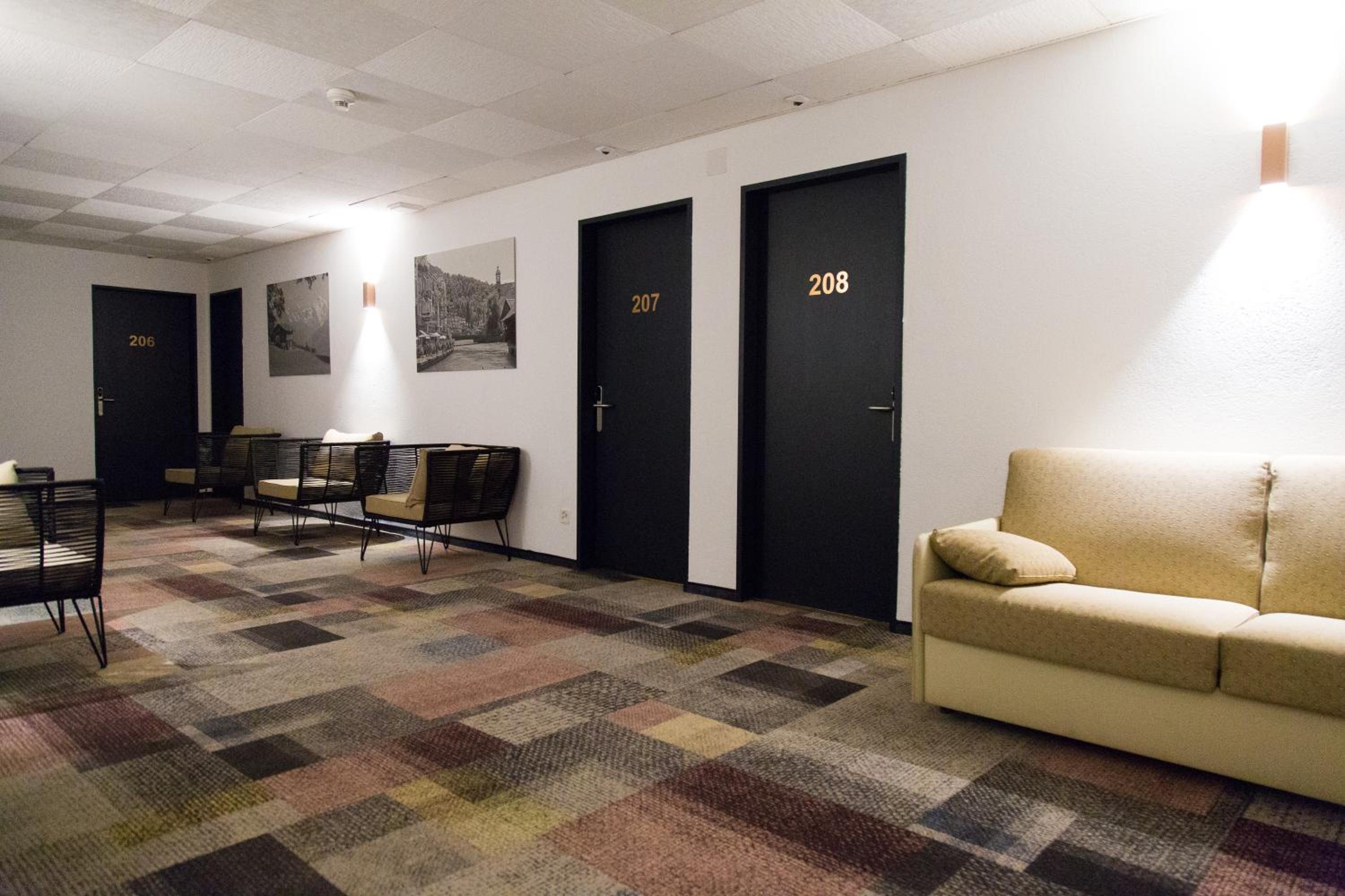 Enjoy 1313AG Hotel Touring 33/50