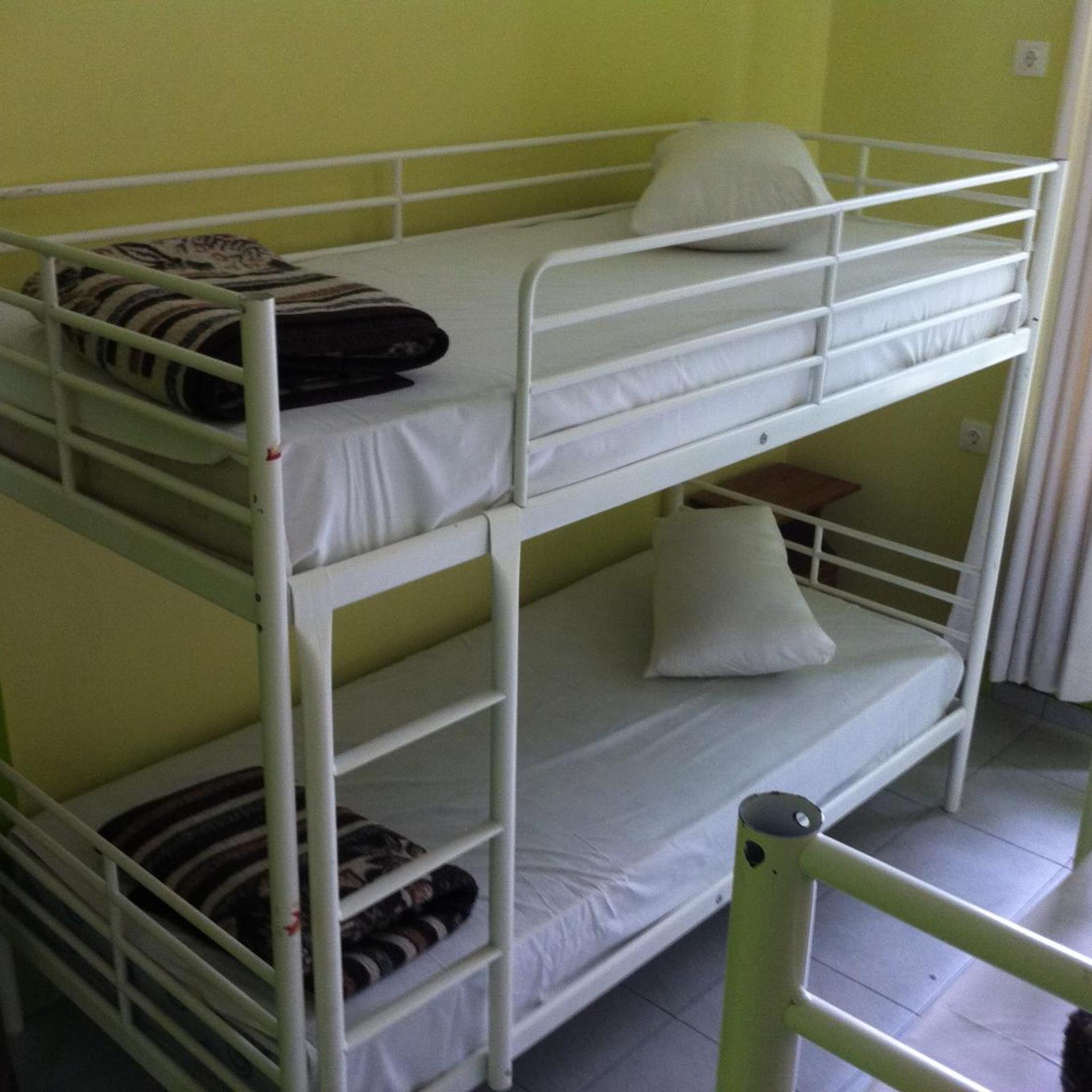 Zeus Hostel 29/39