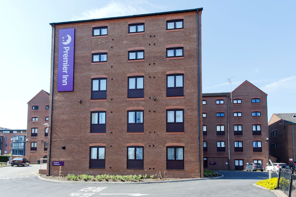 Premier Inn Birmingham City Centre Bridge Street 7/51