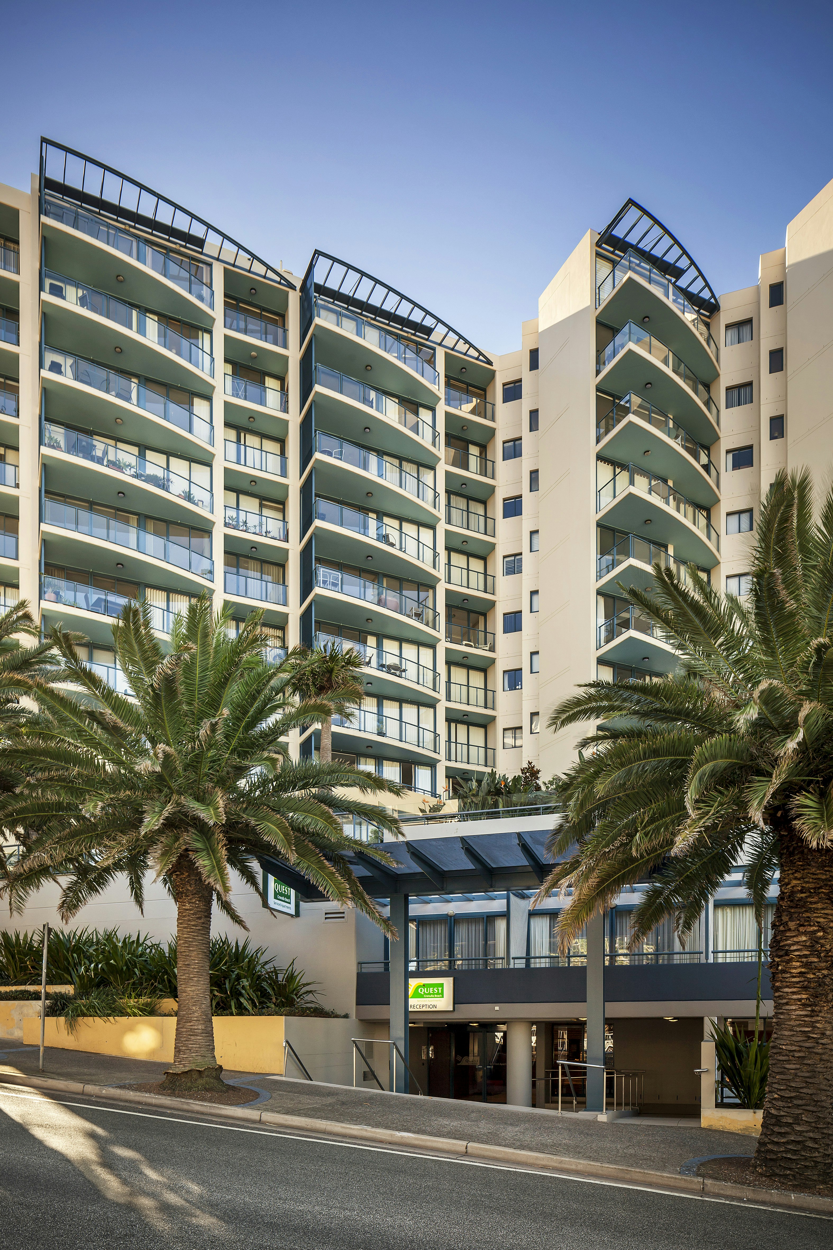 Quest Cronulla Beach 65/72