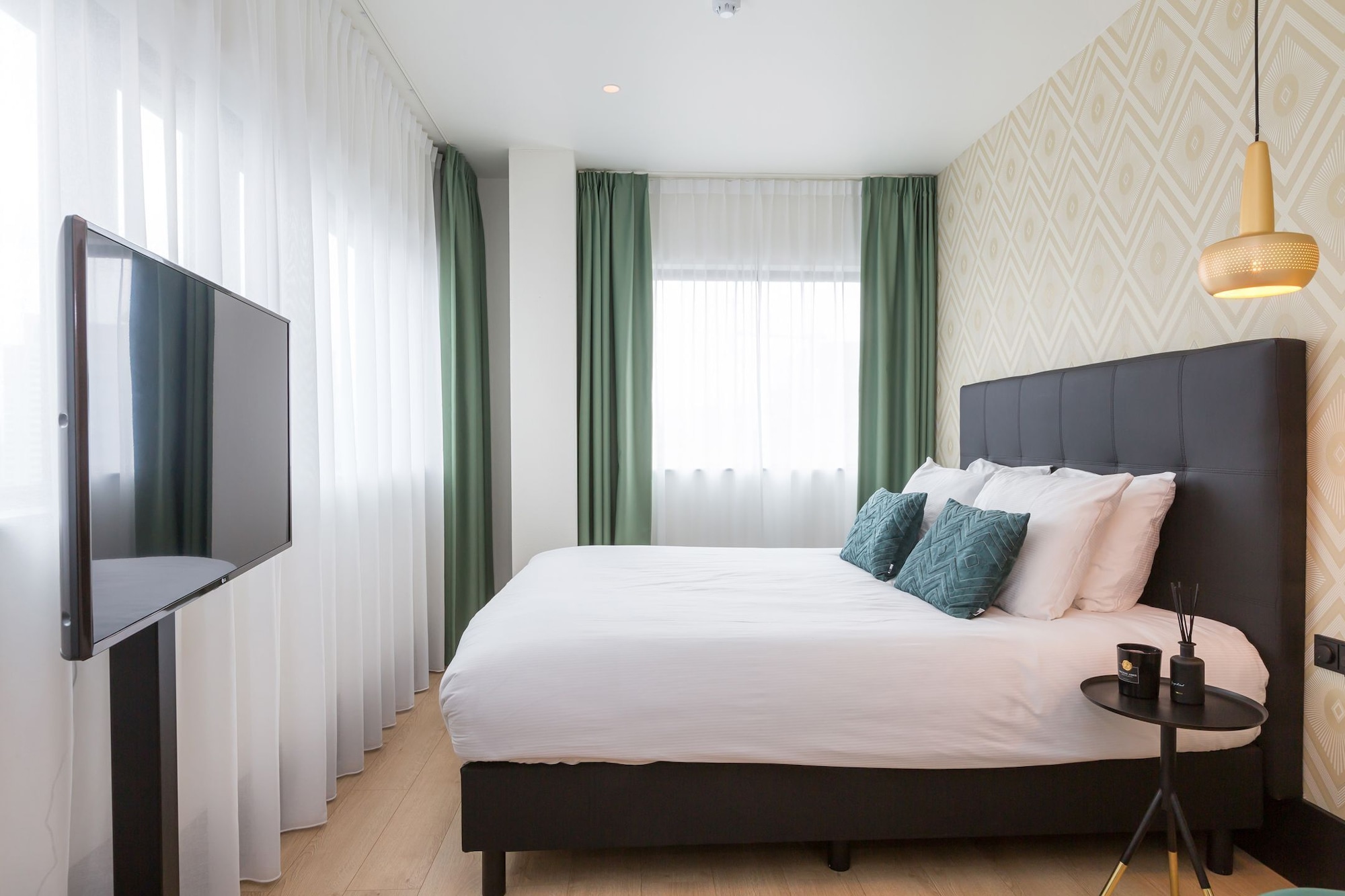 غرفة قياسية بسرير كينج، The James Hotel Rotterdam 2/4