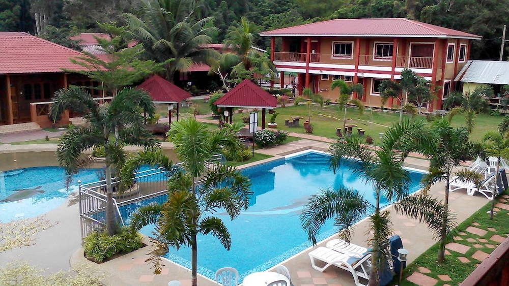 Purnama Beach Resort 64/67