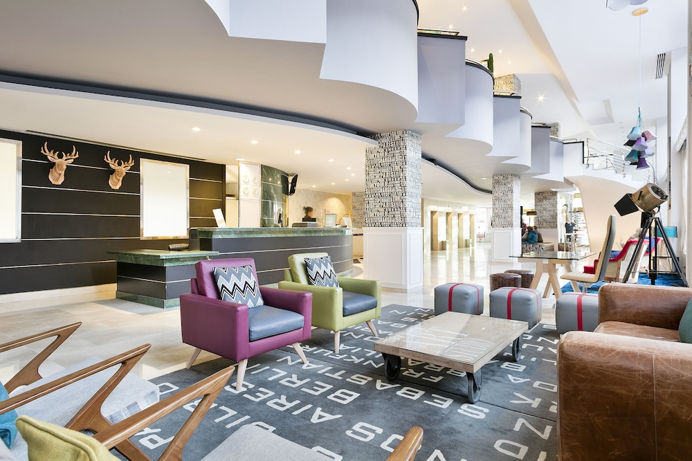 Innside by Melia Barcelona Apolo 51/75