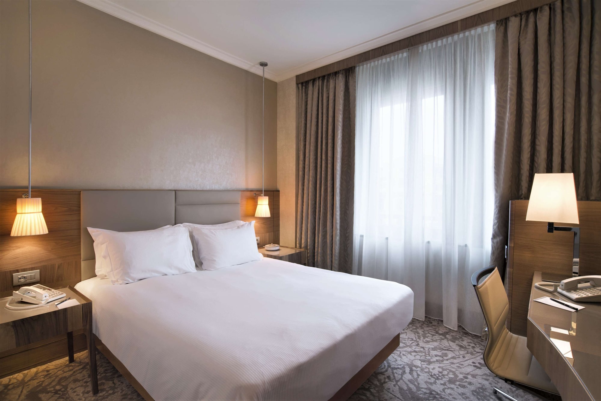 غرفة بسرير كينج، Hilton Milan Hotel 7/13