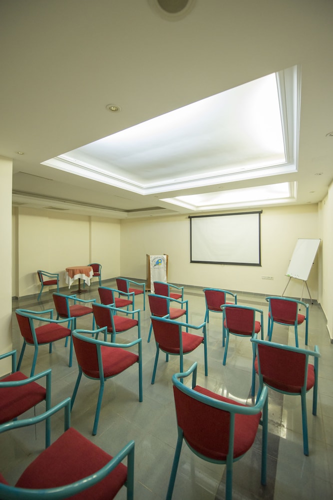Perdikia Beach Hotel 37/44
