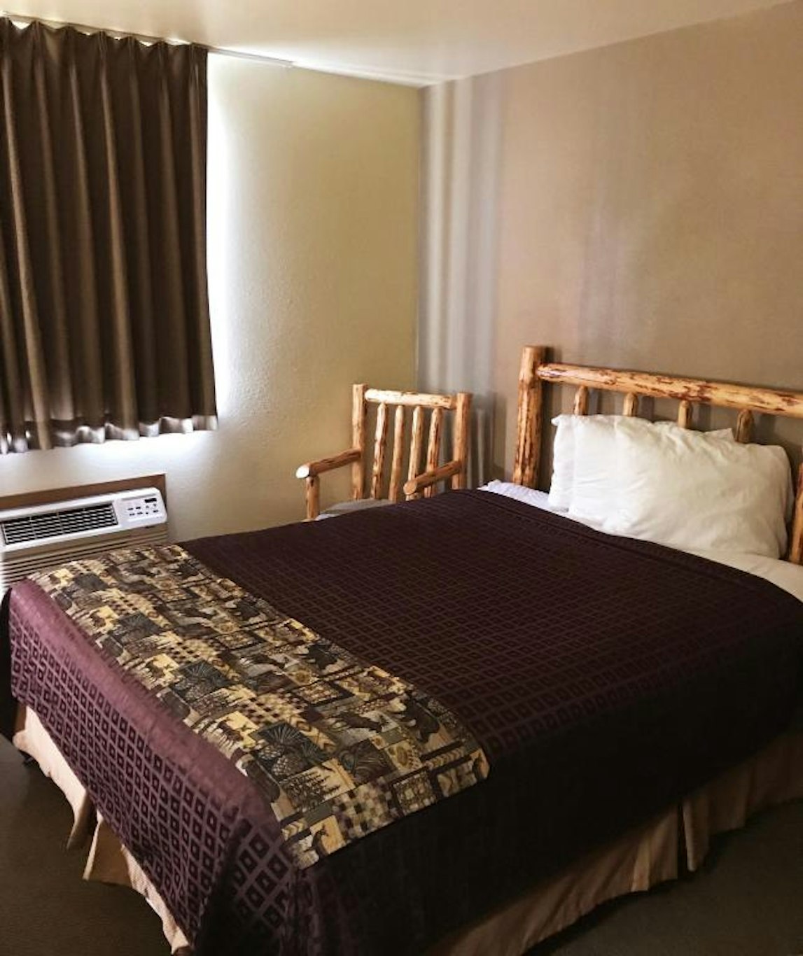 FAIRBRIDGE INN & SUITES - SANDPOINT 11/14