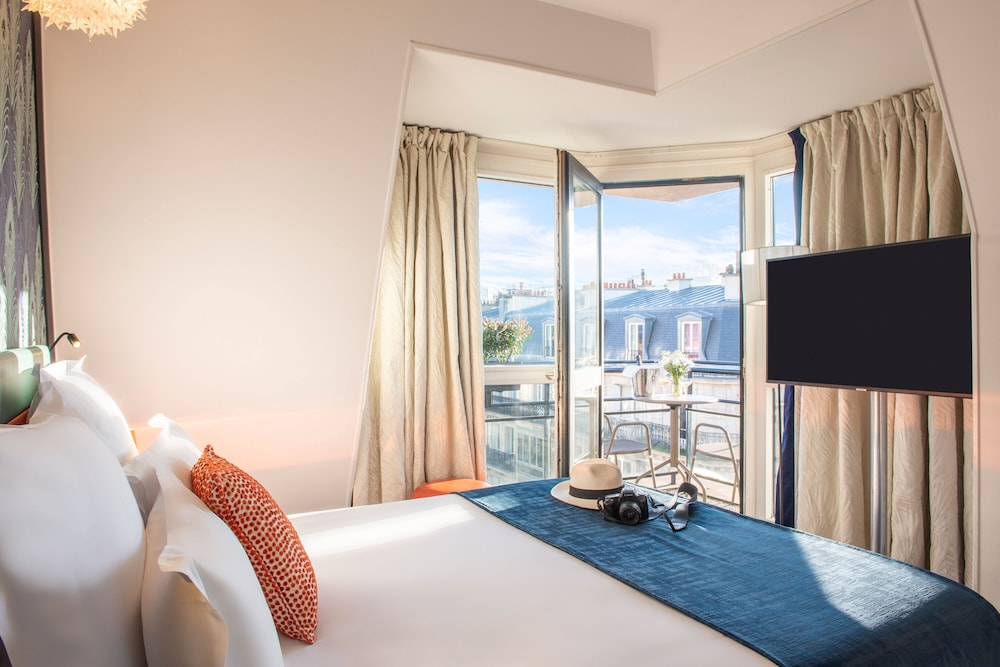 Hotel Yllen Eiffel 42/53