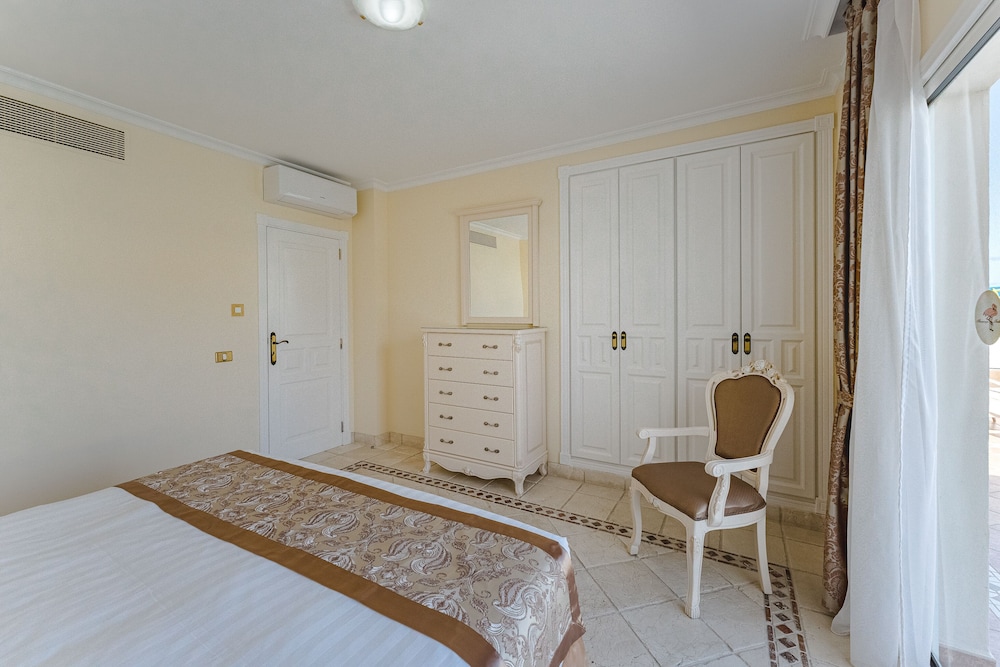 جناح بسريرين كينج بغرفتي نوم، Flamingo Suites 3/10