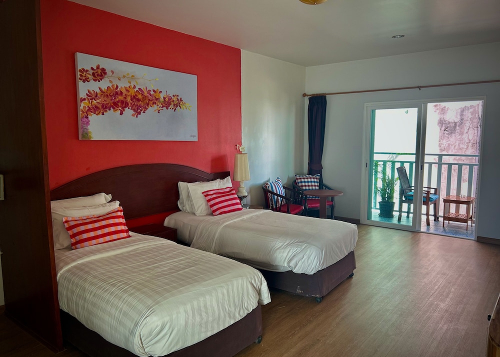 Sugar and Spice Inn 10/48