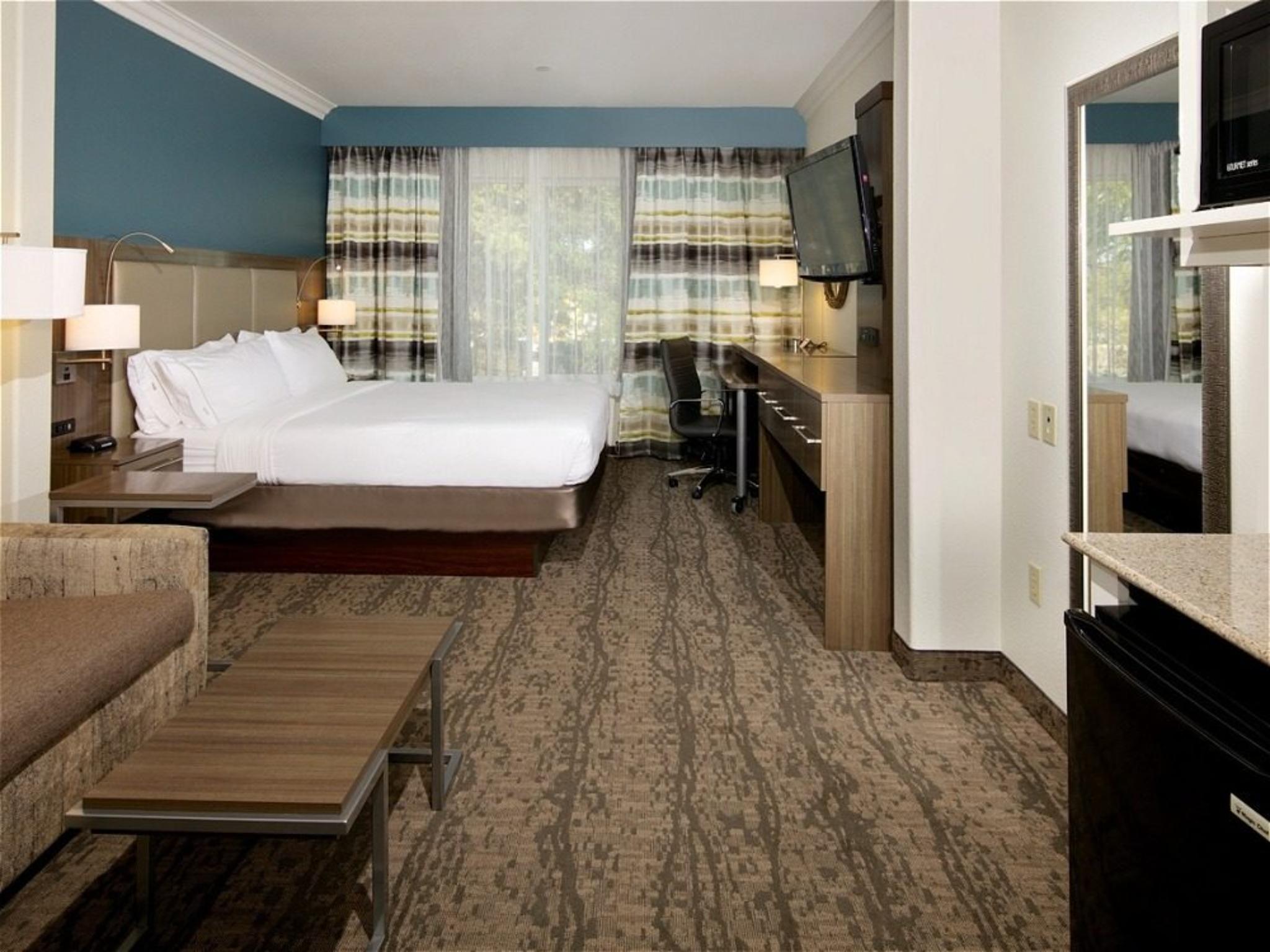 غرفة بسرير مزدوج لذوي الإعاقة، Holiday Inn Express Hotel And Suites Paso Robles 4/5