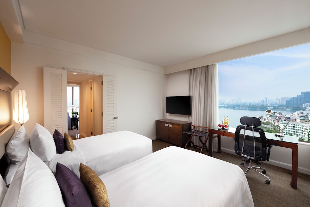 Pan Pacific Hanoi 26/72