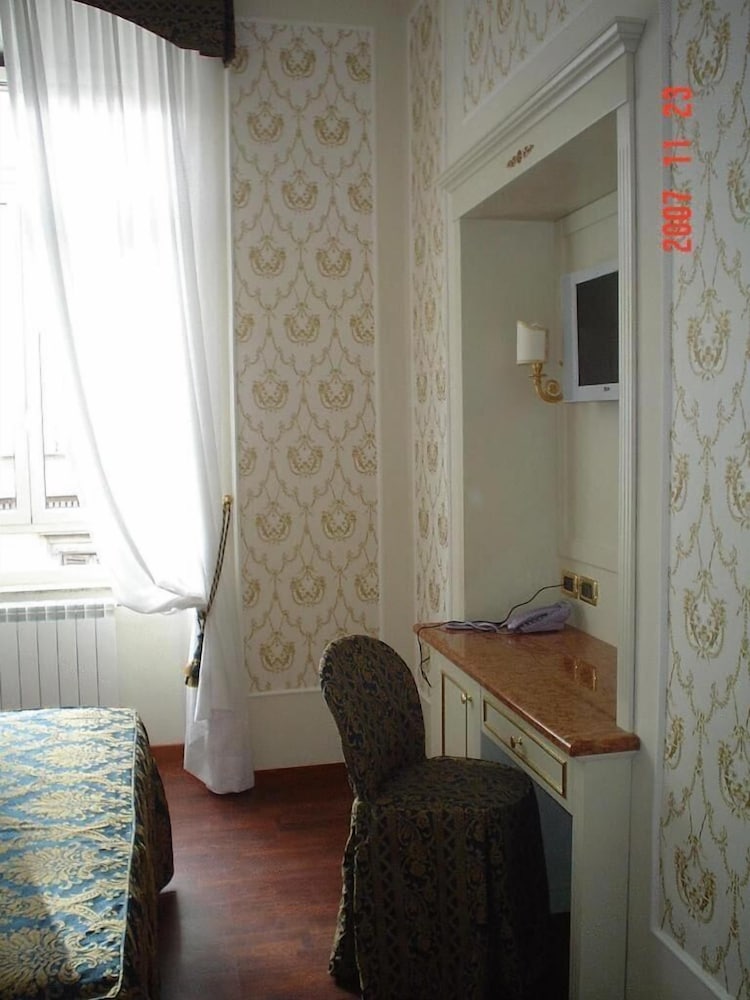 Hotel Dina 24/53