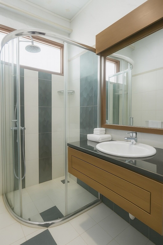 Sapa Elegance Hotel 63/65