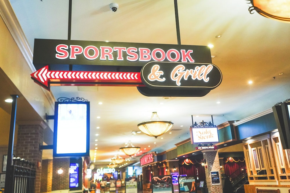 Boomtown Casino &amp; Hotel New Orleans 9/48
