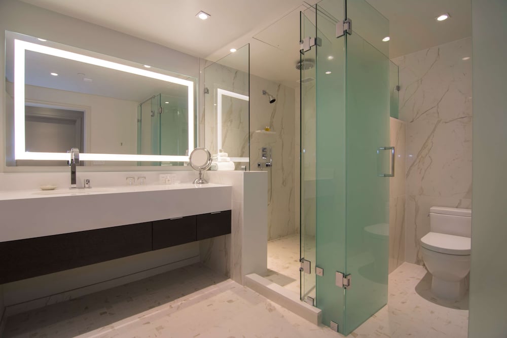 The Benson Portland, Curio Collection by Hilton 29/72