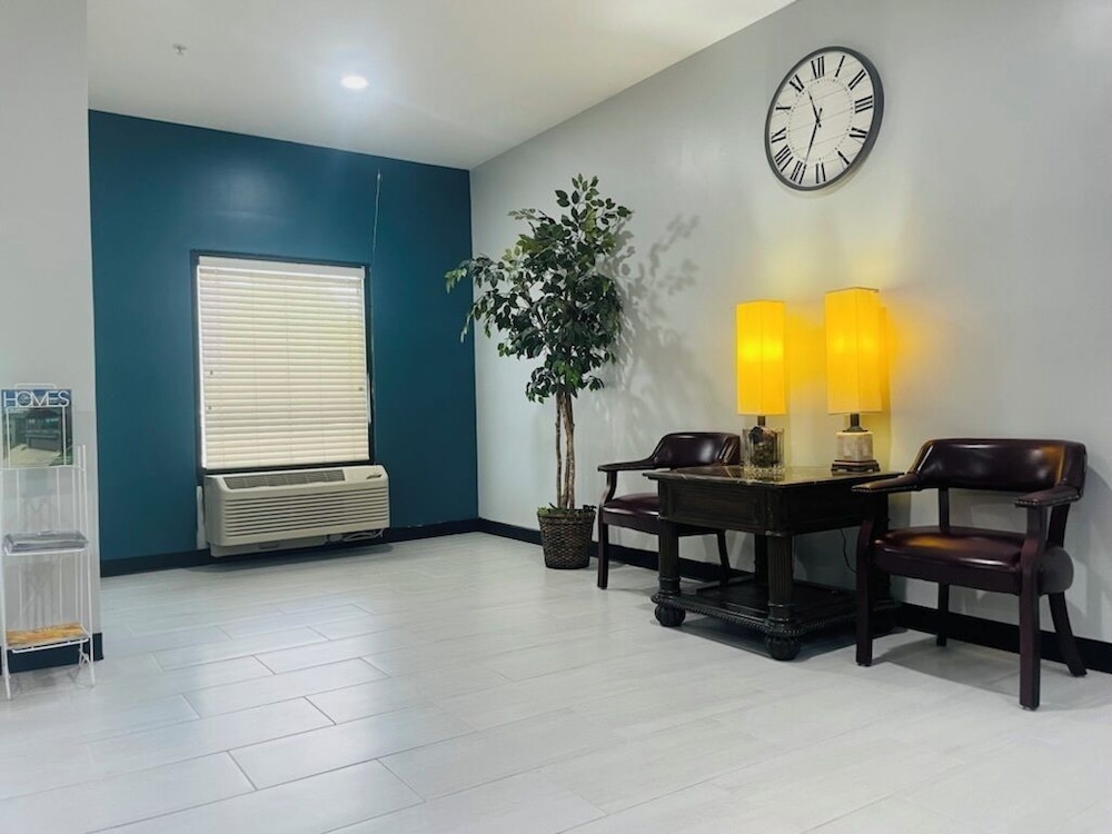 Grand Vista Hotel and Suites 43/61