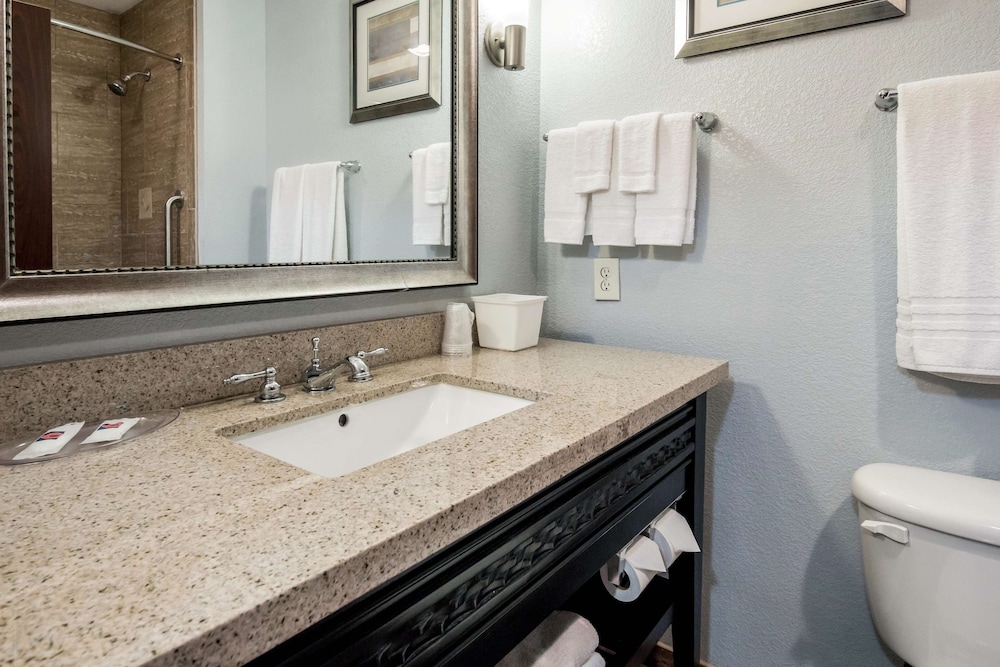 Baymont by Wyndham Mineral Wells 35/36