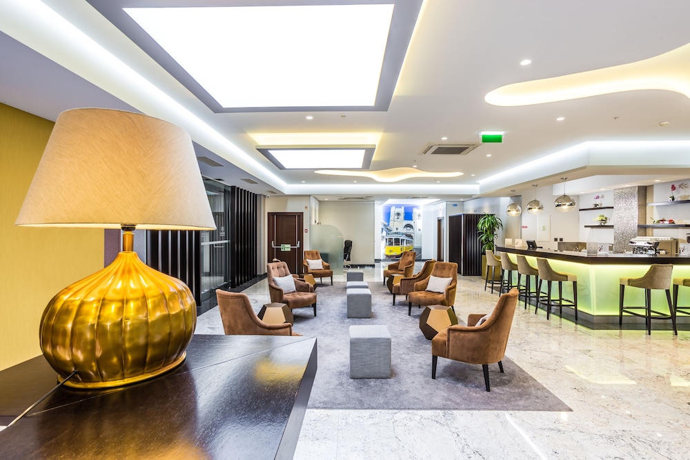 EMPIRE LISBON HOTEL 61/71