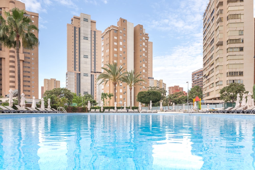 Sandos Benidorm Suites 50/50