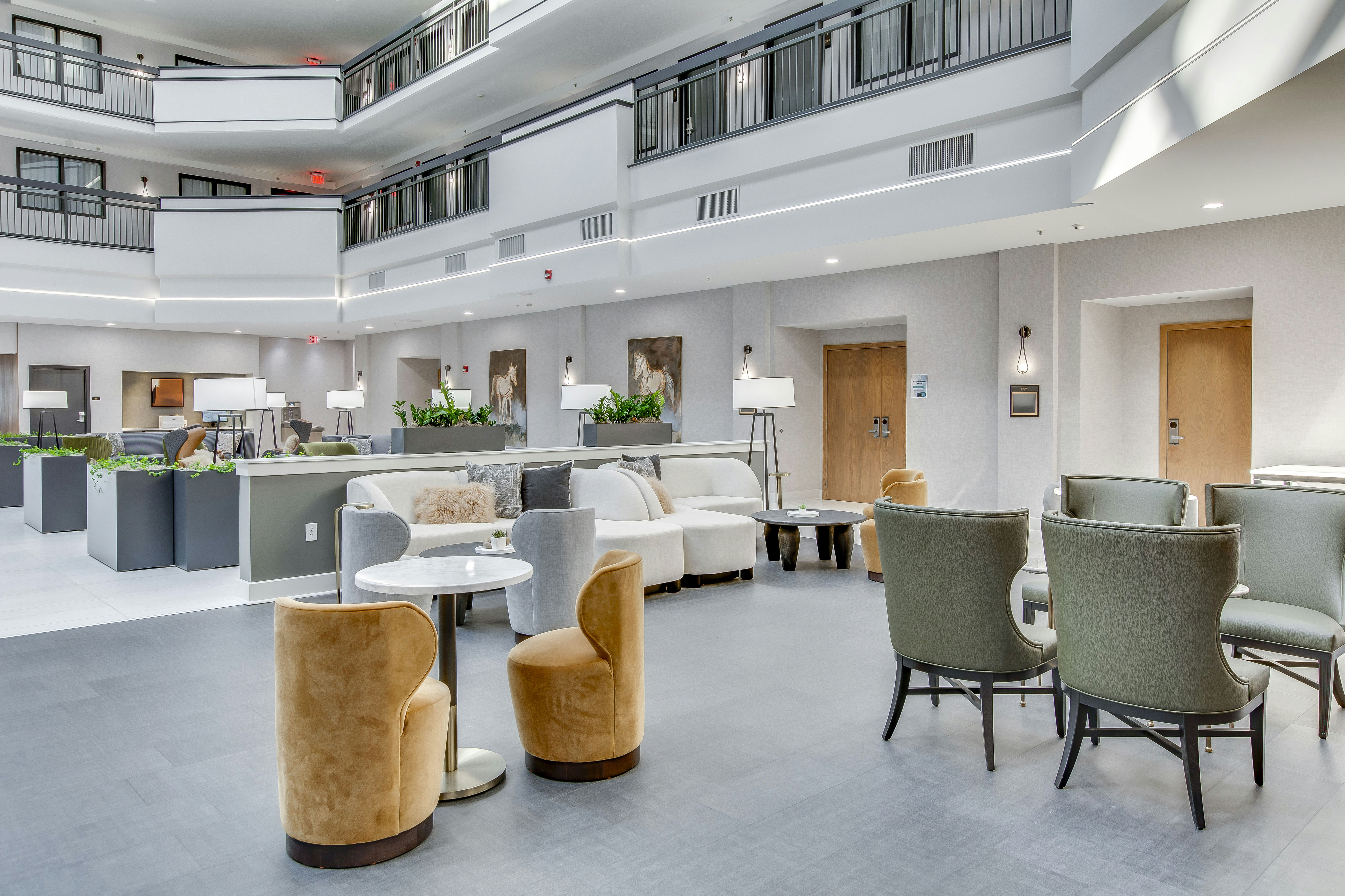 Embassy Suites Louisville East 44/73