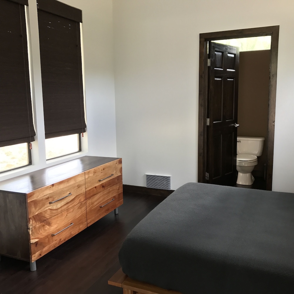 Mandala Springs Wellness Retreat Center 33/75