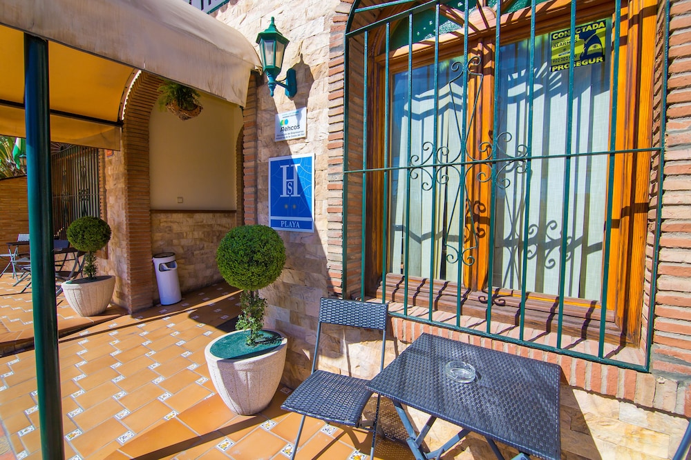 Hostal Los Corchos 12/31